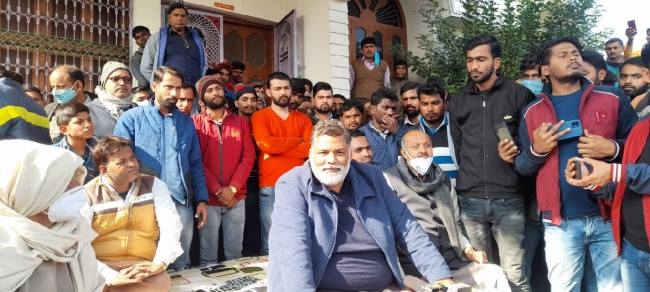 संग्रामपुर में वायुसेना के जवान की हत्या को लेकर गरमाई जिले की राजनीति