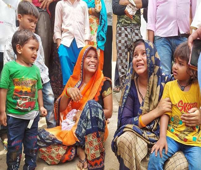 दो सगी बहनों की शादी एक ही घर में हुई, ऐसा क्या हुआ दोनों को घर से निकाल दिया गया, जानिए पूरा मामला Aligarh news