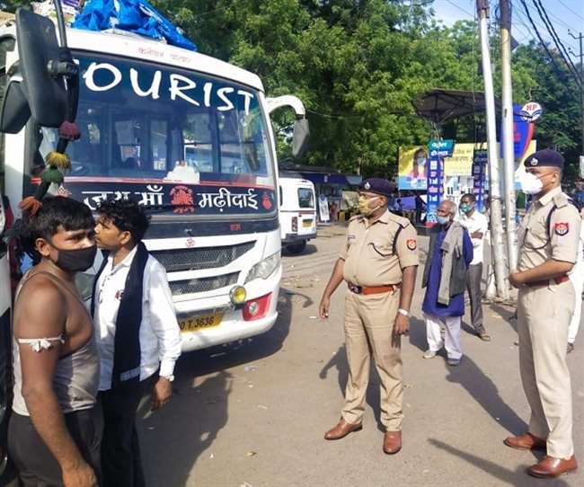 सचेंडी हादसे का एक और सच, दिनदहाड़े बिकती हैं सवारियां और ऊपर तक पहुंचता है हिस्सा