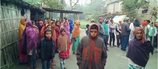 डंपर से कुचलकर बाइक सवार महिला की मौत