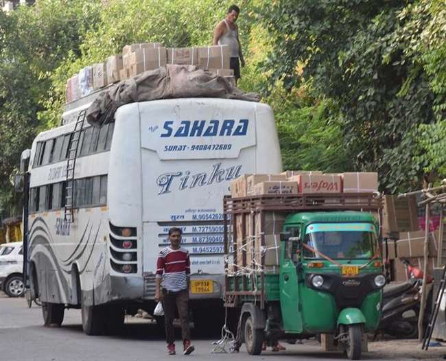 18 मौतों के बाद भी आरटीओ की खानापूरी, माल ढुलाई में कार्रवाई जीएसटी अफसरों को पता नहीं