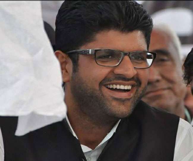 दुष्यंत चौटाला मुस्कराकर बोले- मैं तो फर्स्ट फ्रंट में, थर्ड में क्यों रहूंगा, पढ़ें हरियाणा की और भी खबरें रोचक खबरें