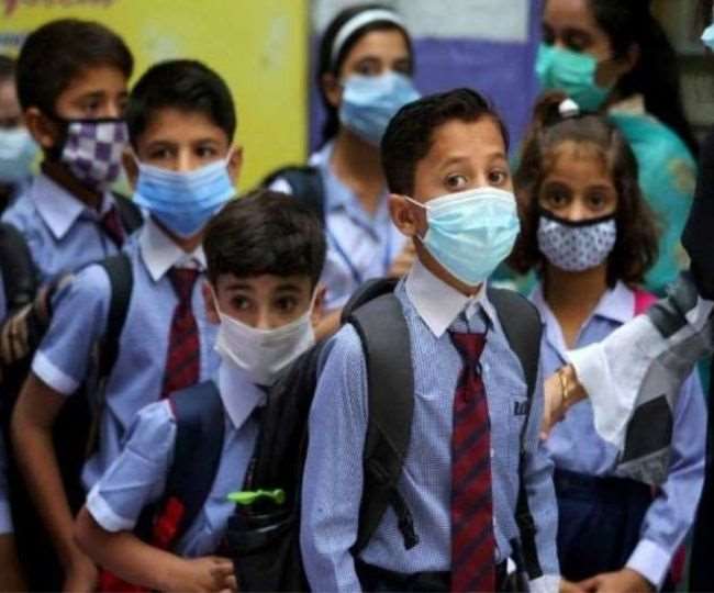 केंद्रीय मंत्रिमंडल ने लिया बड़ा फैसला, सैनिक स्कूल सोसायटी के साथ 100 स्कूलों की संबद्धता को दी मंजूरी
