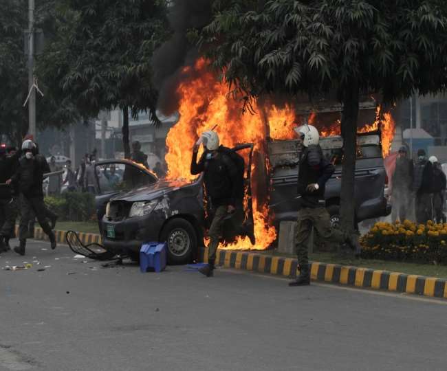 पाकिस्तान में पीआईसी पर हमला करने वाले 50 वकीलों ने लाहौर के अस्पताल पर हमला किया