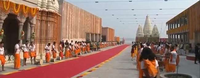 काशी विश्वनाथ कारिडोर : धाम परिसर में शिव-शक्ति मय जप-तप गलियारा, संगमरमर में उकेरी गई स्तुति और ध्यान मंत्र
