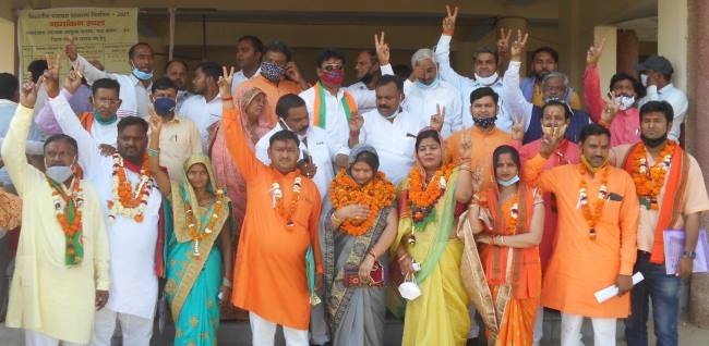 जिला पंचायत सदस्य पद के लिए जमा हुए 215 नामांकन