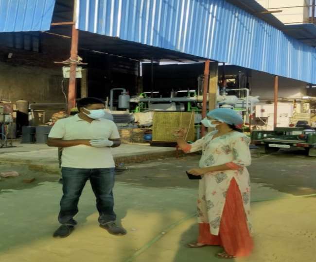 Oxygen Supply in Agra: आगरा में ऑक्सीजन प्लांट अब कर रहे पूरा काम, छंटने लगी है भीड़