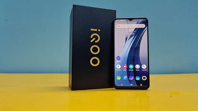 IQOO Z3 5G Review : क्या iQoo Z3 है एक बेहतर गेमिंग वाला गुड लुकिंग स्मार्टफोन!