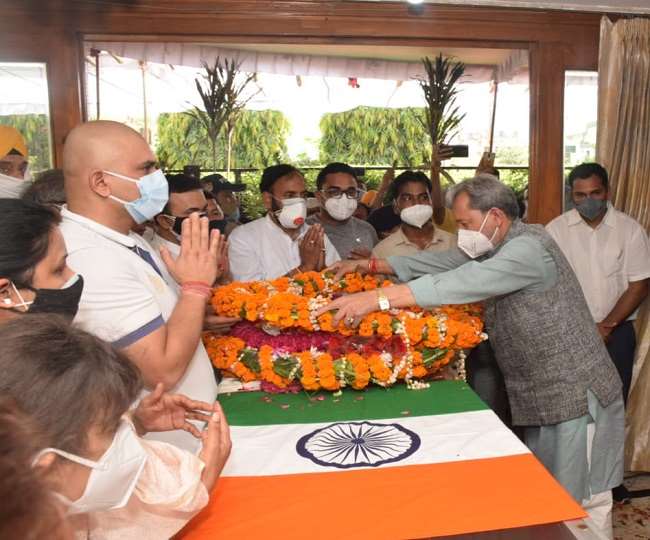 Last Tribute To Indira Hridyesh : अंतिम दर्शन के लिए स्वराज आश्रम रखा गया पार्थिव शरीर, मुख्यमंत्री ने दी श्रद्धांजिल
