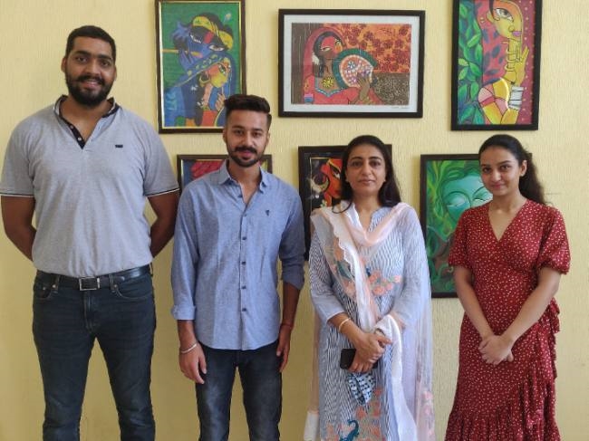कैंब्रिज स्कूल में 12वीं का रिजल्ट रहा शानदार