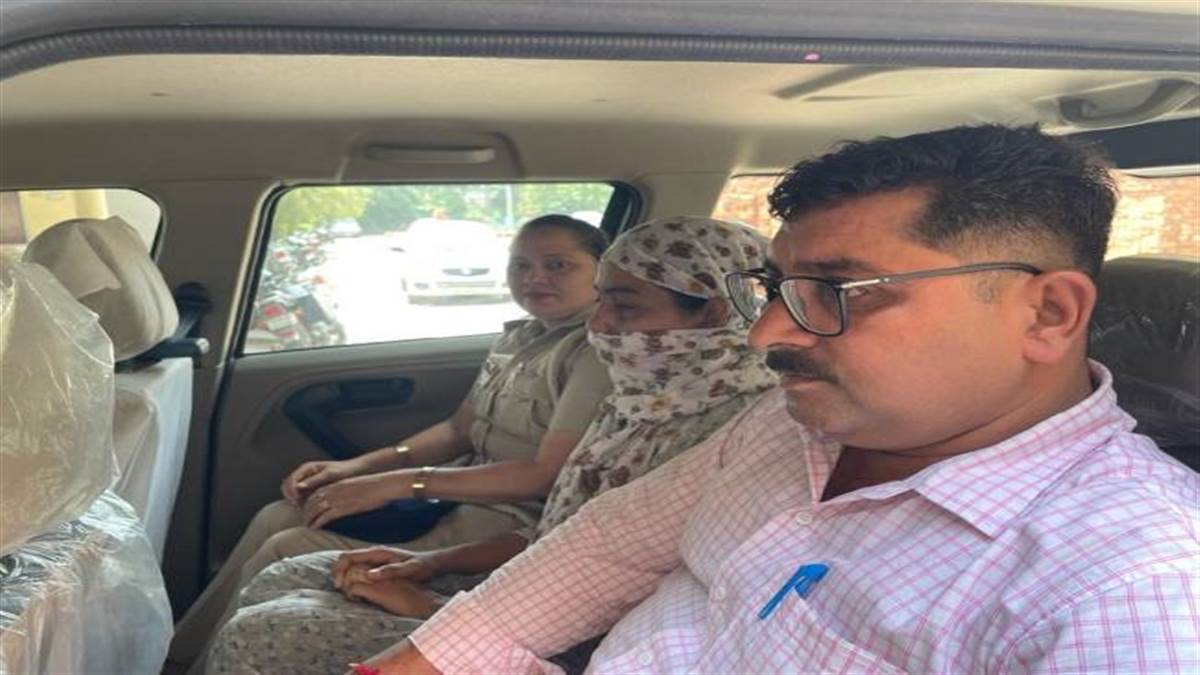 पुलिस पूछताछ में कबूला जुर्म, पिता को याद कर रोती रहती थी दिव्यजोत, पीछा छुड़ाने को मार डाला