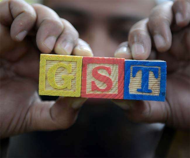 GST के दायरे में आ सकता है पेट्रोल-डीजल, 17 सितंबर की मीटिंग में फैसला संभव