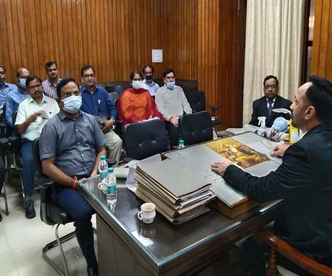 Amrit Mahotsav : गांव स्तर पर विधिक जानकारी के प्रचार-प्रसार को होंगे कार्यक्रम