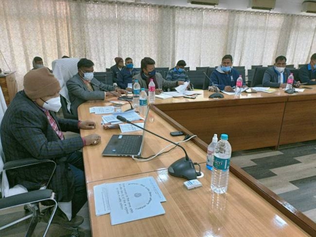 संक्रमण को ले अस्पतालों की व्यवस्था रखें दुरुस्त: डीसी