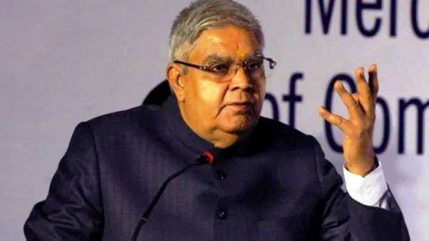 बंगाल में चुनावी हिंसा पर भाजपा प्रतिनिधिदल की शिकायतें सुनने के बाद आज शाम दिल्ली जा रहे राज्यपाल