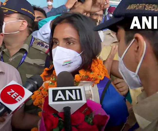 कैबिनेट मंत्री स्वामी यतीश्वरानंद ने कहा हाकी खिलाड़ी वंदना कटारिया के नाम पर रखा जाए हाकी स्टेडियम