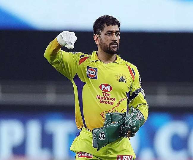 IPL 2021 Final में उतरते ही MS Dhoni ने रचा इतिहास, इस मामले में बने दुनिया के पहले कप्तान