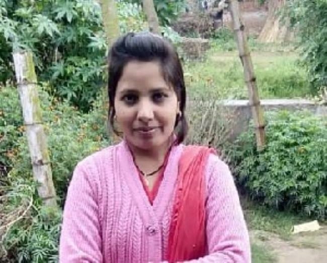 लोकतंत्र की मजबूती व विकासशील सरकार के लिए करेंगे मतदान
