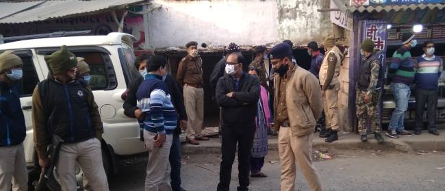 गढपुरा में घर जमीन पर कब्जा करने के लिए गोलीबारी कर लूटपाट