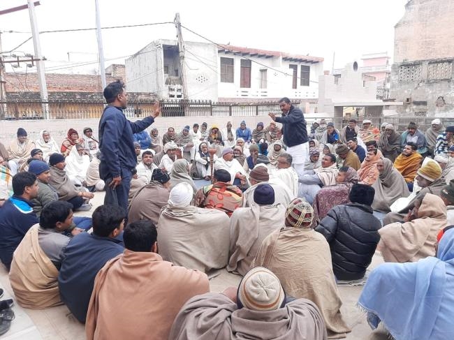 पंचायत में हुआ फैसला नहीं बिकने देंगे नशा, पुलिस कप्तान से मुलाकात करेंगे ग्रामीण