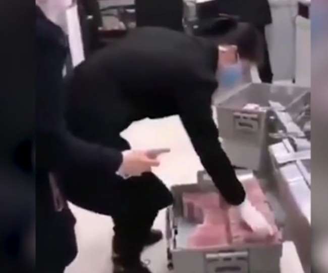 कोरोना वायरस का खौफ, अब चीन बैंक के नोटों को कर रहा कीटाणुरहित