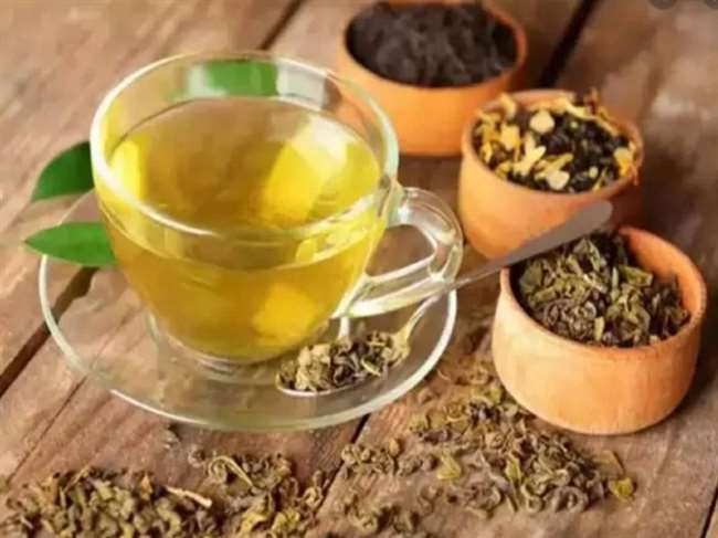 दाल चीनी, काली मिर्च, सोंठ और तुलसी का काढ़ा बीमारी ठीक करने के साथ बढ़ाता है प्रतिरोधक क्षमता