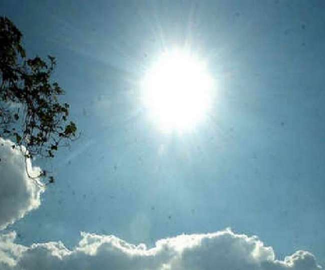 Jalandhar Weather Forecast : जालंधर में बारिश न होने से बड़ी उमस, अधिकतम तापमान में दो डिग्री का इजाफा