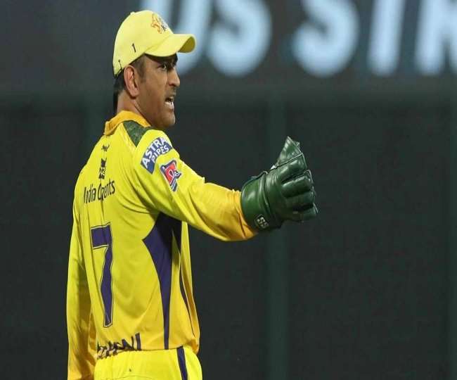 MS Dhoni T20 फार्मेट में सबसे ज्यादा खिताब जीतने वाले दुनिया के पहले कप्तान बने, रोहित शर्मा का तोड़ा रिकार्ड