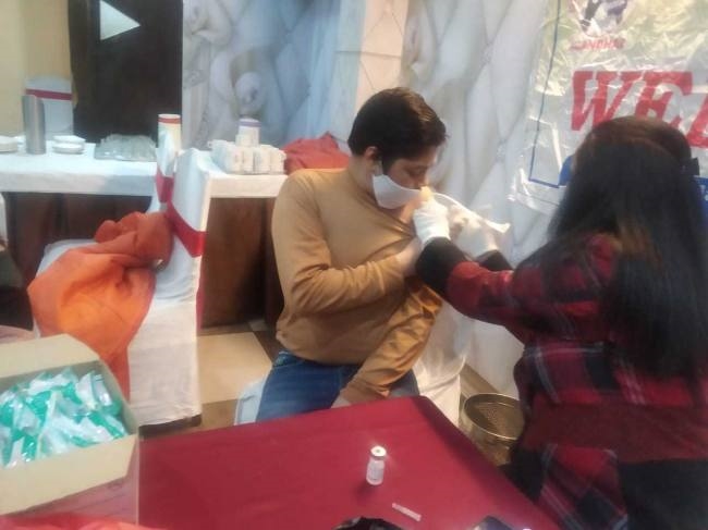 यूनाइटेड मीडिया ने लगाया बच्चों के लिए वैक्सीनेशन कैंप