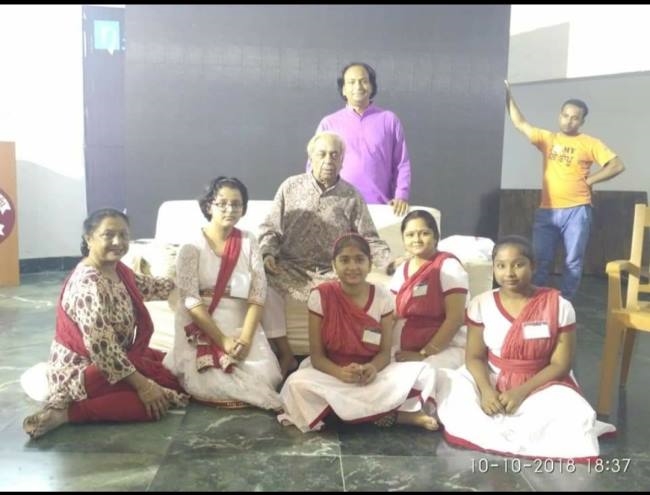 नटराज की नगरी में गूंज रही बिरजू महाराज की यादें