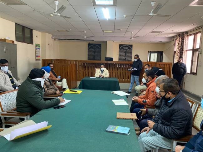 कोरोना वैक्सीनेशन और सैंपलिग में तेजी लाने आदेश