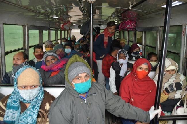 लोकल ट्रैवल: सुरक्षा, विकास के साथ रोजगार और महंगाई के मुद्दे पर भी हो बात