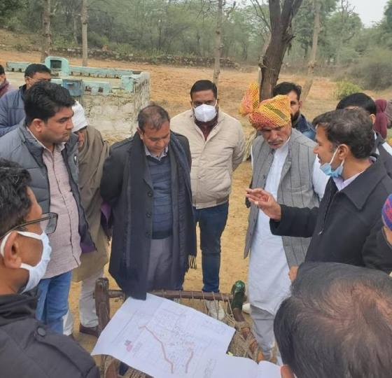महिला कालेज निर्माण को लेकर विधायक ने अधिकारियों ने किया मुआयना