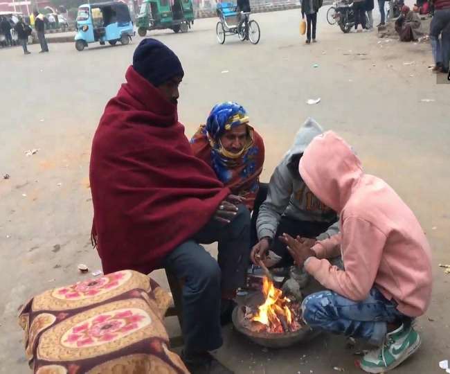 Weather Update: उत्तर भारत के इन राज्यों में घना कोहरा, आज और कल पड़ेगी कड़ाके की ठंड