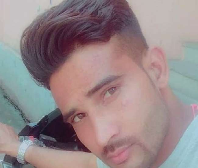 युवक के हत्यारों की तलाश में पुलिस, एक को लिया हिरासत में