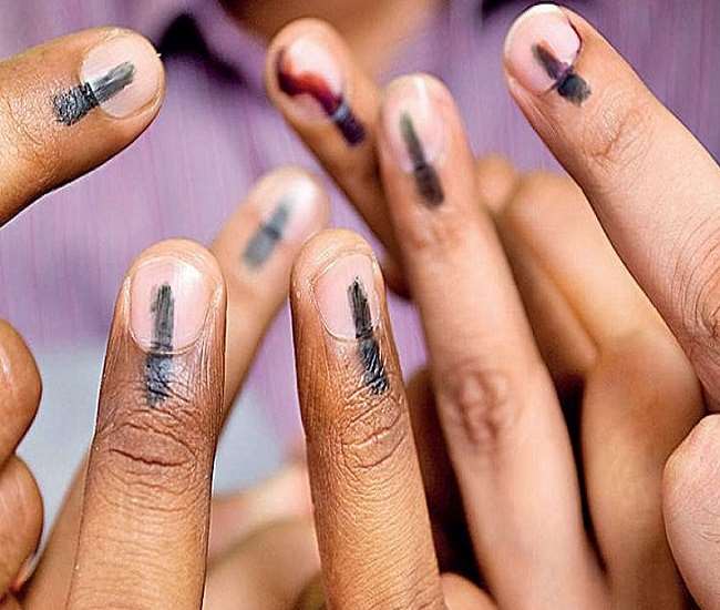 अलीगढ़ में युवा मतदाताओं की पुकार, मिले सुशासन व रोजगार
