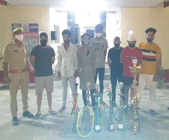 Raid in Hookah Bar: लखनऊ के आशियाना स्थित हुक्का बार में पुलिस की दबिश, सात गिरफ्तार