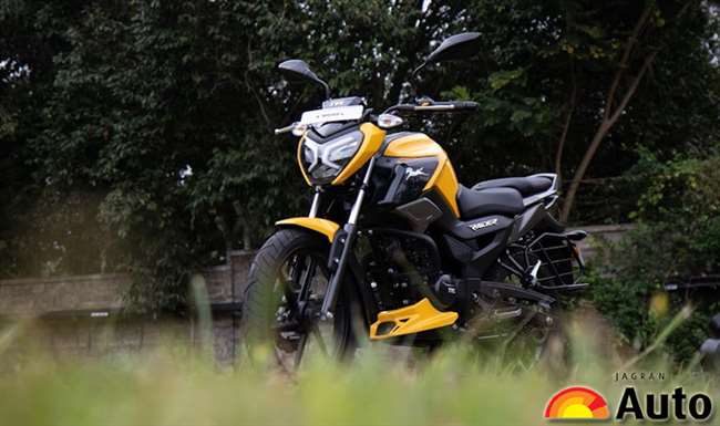 TVS Raider 125 First Ride Review: आ गया सेगमेंट का बब्बर शेर ?