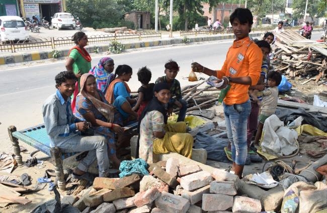 मुख्यमंत्री के कार्यक्रम से पूर्व हटाए अवैध कब्जे