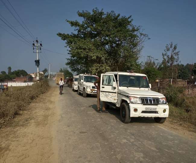 लखीमपुर खीरी हिंसा की जांच करने घटनास्थल पहुंचे न्यायिक आयोग के अध्यक्ष, पुलिस बल तैनात