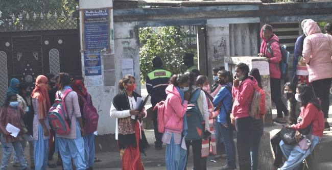 स्नातक, पीजी समेत सभी परीक्षाओं पर परीक्षा बोर्ड का निर्णय आज