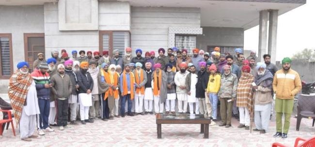 कल्याण सुखा में कई कांग्रेस परिवार शिअद में शामिल