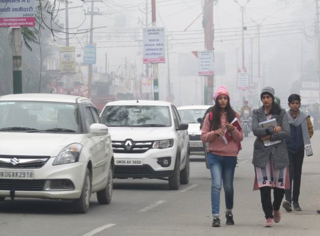 कोहरे के कारण देहरादून-पंतनगर फ्लाइट रद