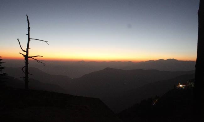 चकराता में भी दिखी मसूरी और स्विट्जरलैंड जैसी विंटर लाइन