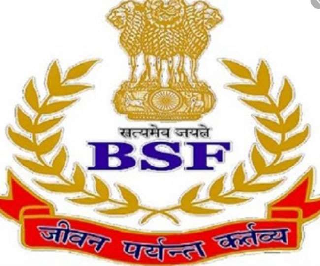 भारत-बांग्लादेश सीमा पर BSF द्वारा पकड़े गए दो बांग्लादेशी नागरिक, सद्भावना के तौर पर बार्डर गार्ड बांग्लादेश को सौंपा गया