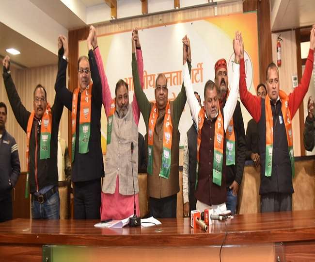 उन्नाव से विधानसभा चुनाव लड़े बसपा के कई नेता भाजपा में शामिल, भाजपा को जिताने का संकल्प