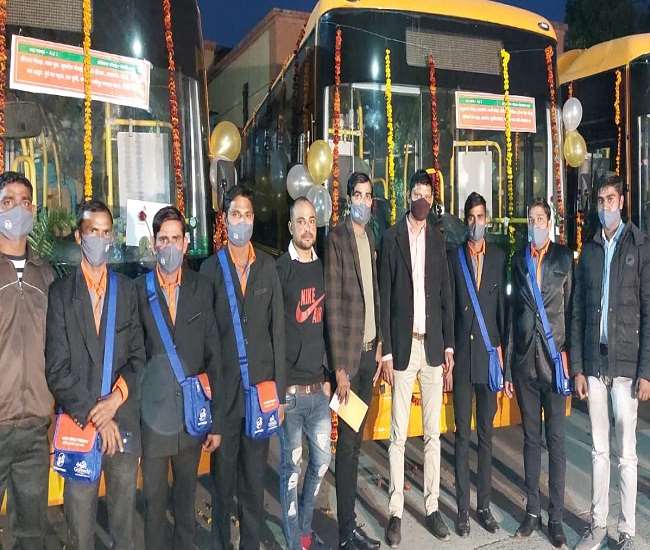 शहर में आज से चलेंगी इलेक्ट्रिक बसें, पांच रुपये होगा न्यूनतम किराया