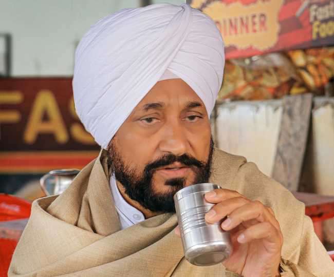 Charanjeet Singh Channi campaign tracker: मालविका सूद को कांग्रेस में शामिल कर चन्नी ने खुद को साबित किया मजबूत