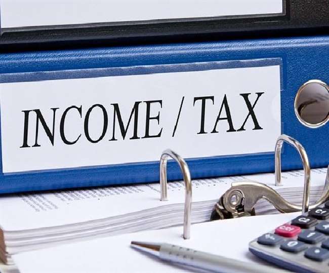 यूपी चुनाव से पहले करदाताओं को राहत की उम्मीद, कर मुक्ति की सीमा पांच लाख करने की आस