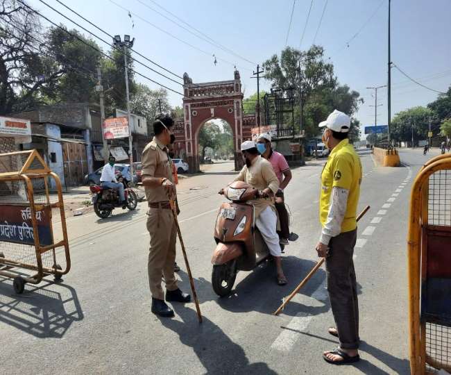 Sunday Lockdown News: मेरठ और आसपास के जिलों में पसरा सन्नाटा, सड़कों पर उतरे पुलिस अफसर, जगह-जगह हो रही चेकिंग